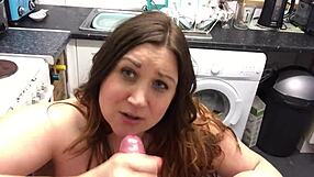 curvy candy enjoys a blowjob leading to facial