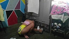 i made employee look for shoes squeezed her huge ass started undressing