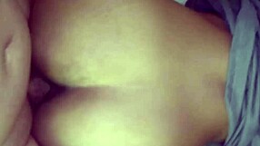 me vengo adentro de mi hermanastra y la grabo