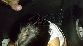 i luv suckin strangers dicks at gloryhole