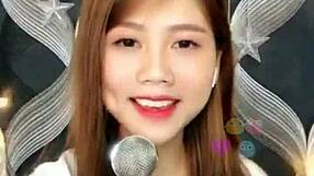 em gái xinh livestream blowjob on uplive