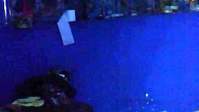 A Mi Esposo Se Le Pasaron Las Copas y Follando con Vecino?