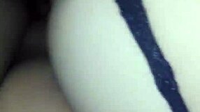 married woman fucks sideways with her husband in amateur latina scene!