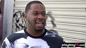 Blowjob tips from comedian Kate Quigley, wanna join us? 😜