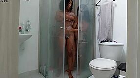 Did I fuck my Colombian neighbor in the shower in Medellin?