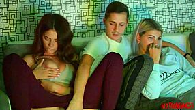 Lulacum69 chats nude and masturbates