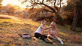 Lesbians Remy Lacroix and Alli Rae Dive into Cunilingus!