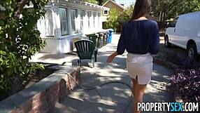 Desperate real estate agent, will you fuck me on camera to sell this house?