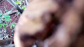 Foi atras de casa eu fui atras pois ela pego no meu pinto