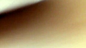 black chick with fat ass gets creamy on the dick