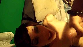 Amateur Skinny Girl Gets Facial Fuck