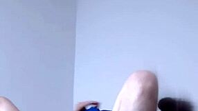 hermanastro lets me play with his hard cock after classes at uncles house