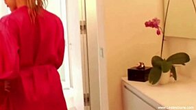 i see exotic lesbians kissing and feeling each other