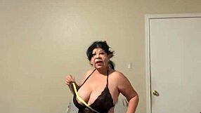 Exciting Hot Pussy Gets Cum in Intense Session!