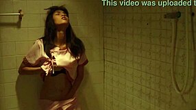 I am watching aum lakkana fingering herself in solo masturbation