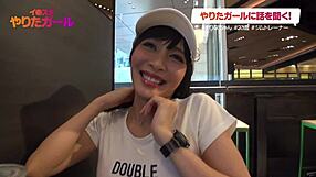 I'm overwhelmed watching this Japanese beauty squirt and take a facial