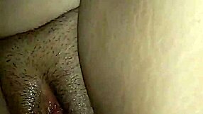 Саманта сосет меня так, будто владеет этим, чертовски горячо!