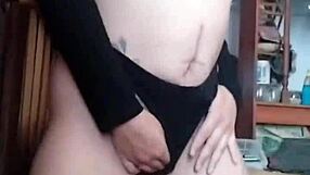 Carzuva Dances And Masturbates With Toys On Webcam