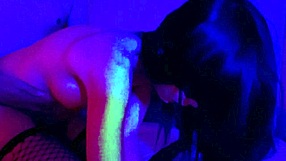 Lazycatdoll earns money with body!