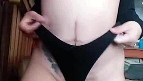 Carzuva Dances And Masturbates With Toys On Webcam