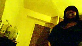 Cuban mature and foal studs in five-minute sex tape