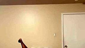 Exciting Hot Pussy Gets Cum in Intense Session!