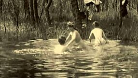 J'adore plonger dans deux siècles de porno vintage