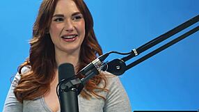 Up close, Siri Dahl shows how women orgasm through solo masturbation.