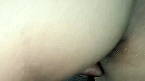 Ινδικό village κορίτσι χτυπιέται σκληρά σε σκληρό chut chudai. η ξυρισμένη της πούτσα παίρνει βαθύ creampie φινίρισμα!