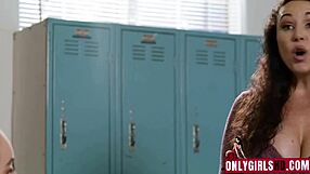 Freya and jewell have a lonely lunchtime blowjob session