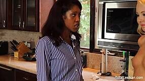 Aaliyah love's strapon fucking her pussy?