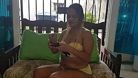 Paty Bumbum has the only real orgasm on webcam