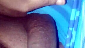 lesbian chick masturbating and showing her pussy 😏