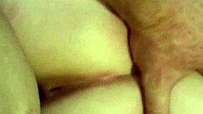 Amateur babe GETS LOAD on her ASS