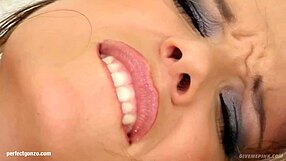 Solo masturbation with peaches gonzo style fingering on give me pink