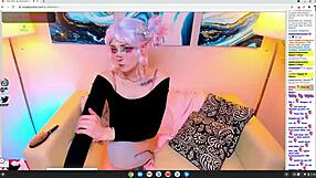 Cosplay Hentai PET Wants To PLAY With You