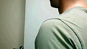 skinny teen wants anal and gets stretched