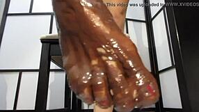 My feet look amazing covered in chocolate cream.