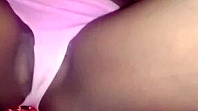 Sa Façon De Dormir Excite With Her Amateurs Ass And Orgasm