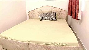 يا رجل، دونا بيل خادمة إسبانية فاجرة، تعرف؟