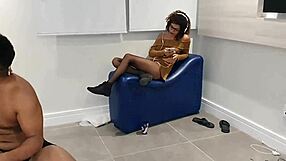 Dois Casais Fazendo Sexo Juntos Na Mesma Cama Com Swing Real Amador