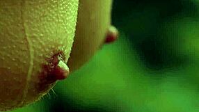 Did zhenya belaya show her perfect petite body?