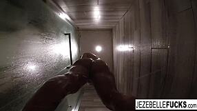 sexy jezebelle bond films nude bath solo