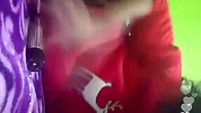 putita negra espanola se toca en un directo de instagram