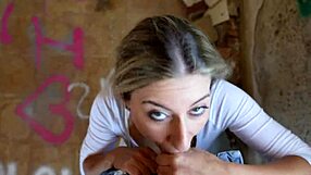 davcina fa un pompino allaperto a un ragazzo di tenerife