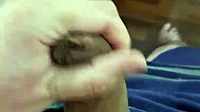 Exibindo O Meu Penis Para Vizinhos Bisexual Twink Brasileiro