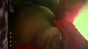 putita negra espanola se toca en un directo de instagram