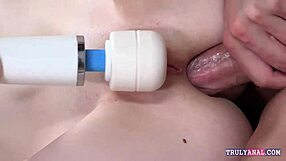 Anal Fuck That Hot Teen With Ripped Clothes!