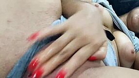 exploring the grande y jugosa lechosa vagina in intimate detail