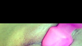 Exploring A Clean Pussy Through Gentle Masturbation